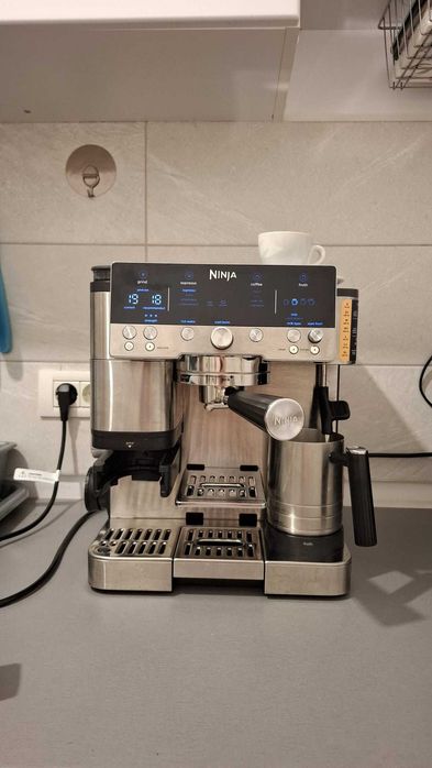 Espressor semi-automat 3in1 Ninja Luxe Café Premier ES601EU