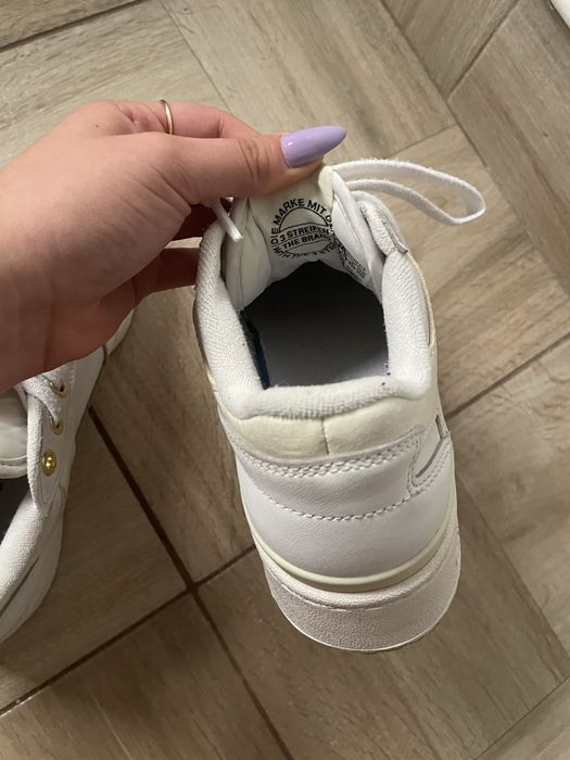 Adidasi dama Adidas
