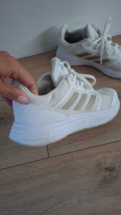 Adidas Galaxy 5 размер 40