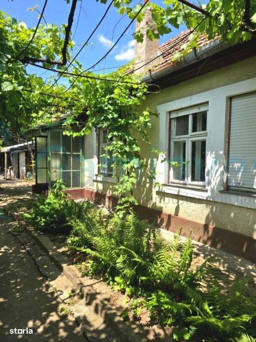 Gaminvest Casa cu teren de 1700mp,Episcopia Bihorului, Oradea,V4236A