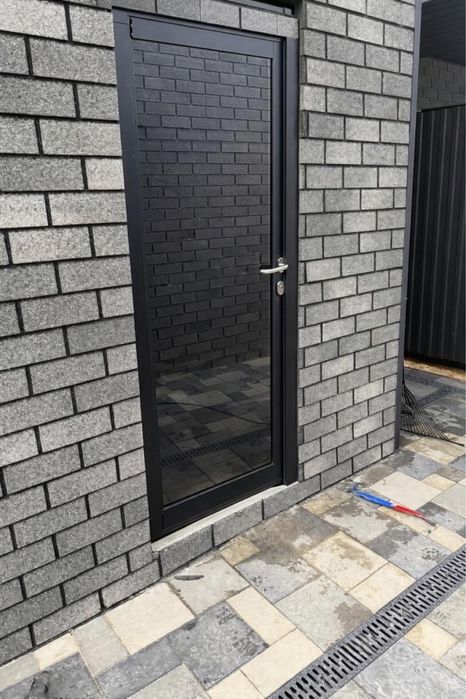 Алюминиевый  двери, окна , витражи!