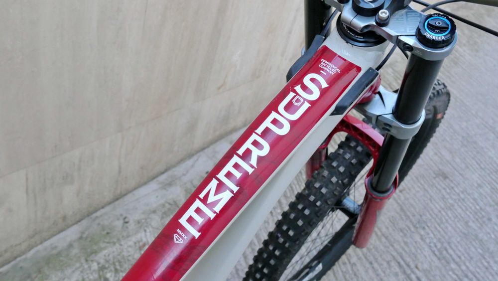 Commencal Supreme DH 29 Team – състезателен Downhill