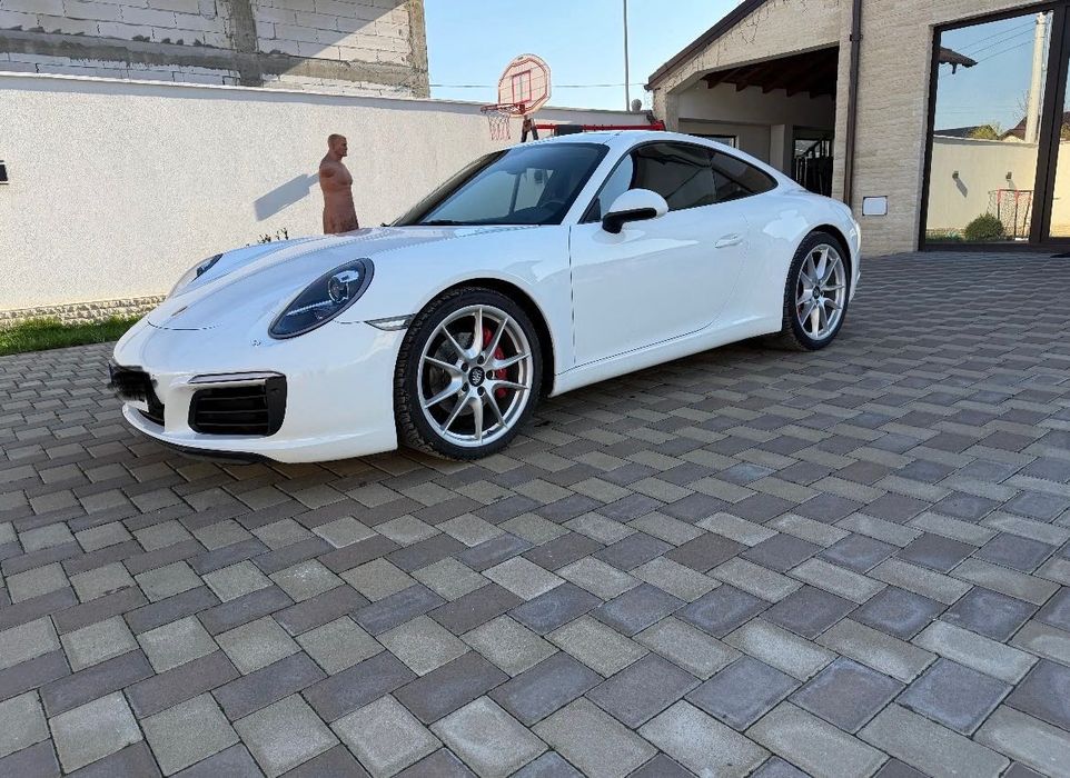 Porsche Carrera 911 (991.2)