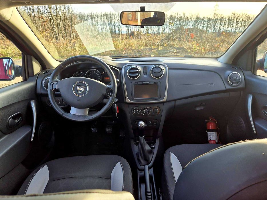 Dacia Sandero Stepway navigatie 163300km