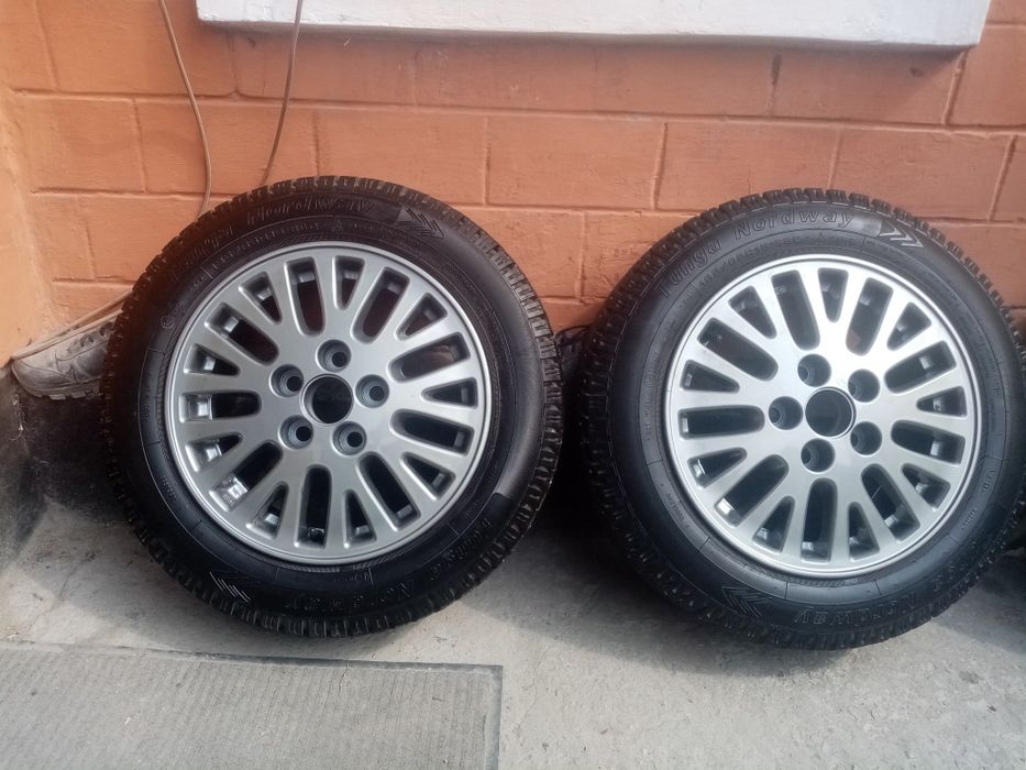 Диски с резиной на 15