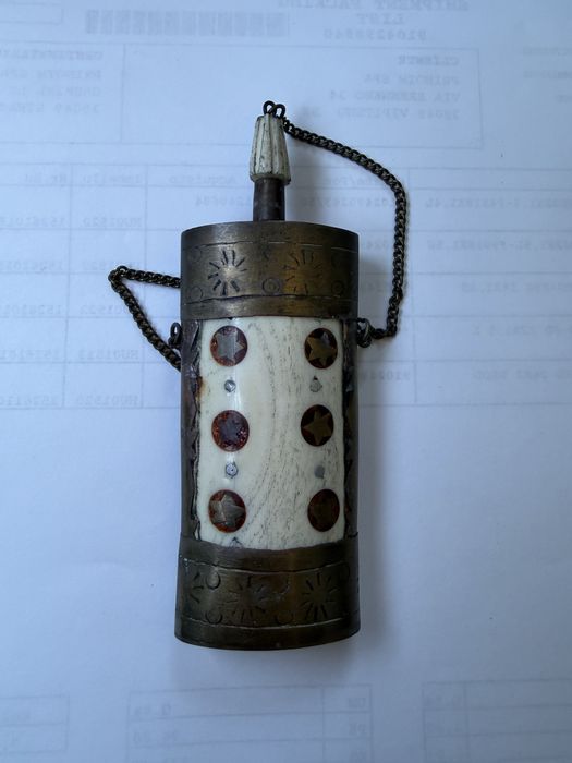 Старо тибетско ритуално шише