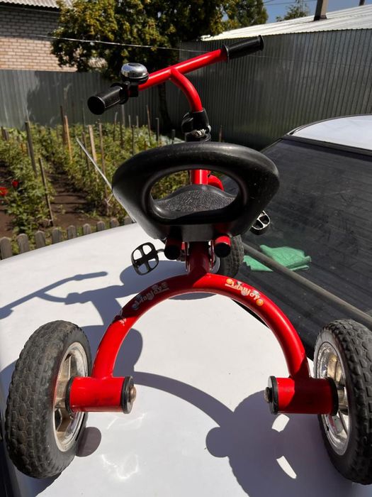 Велосипед трехколесный