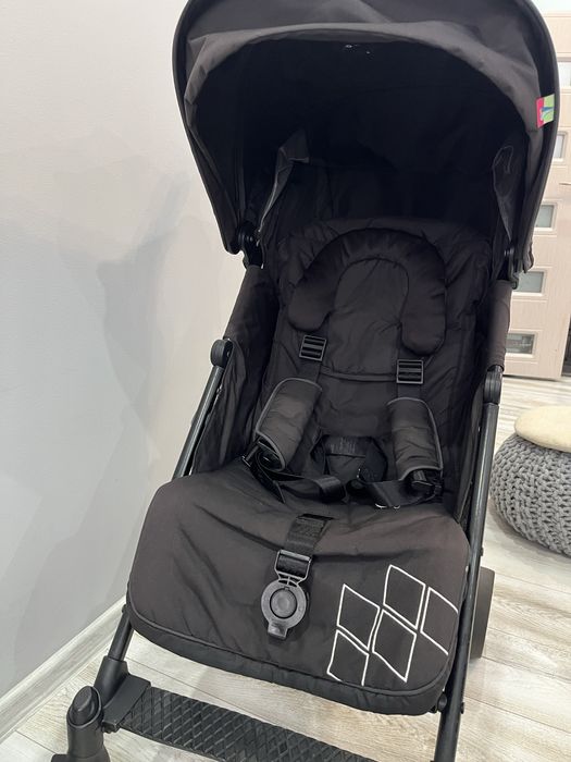 Maclaren количка