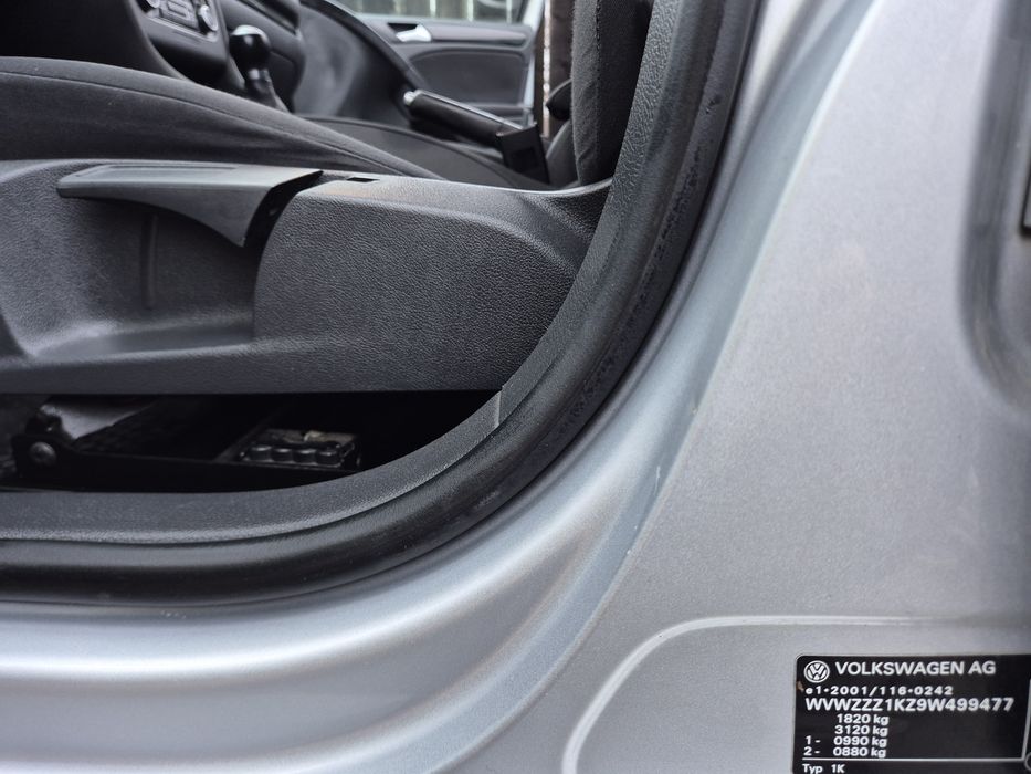 Vw Golf 6 1.4 tsi 122 cai -162 mii km-2 seturi roți