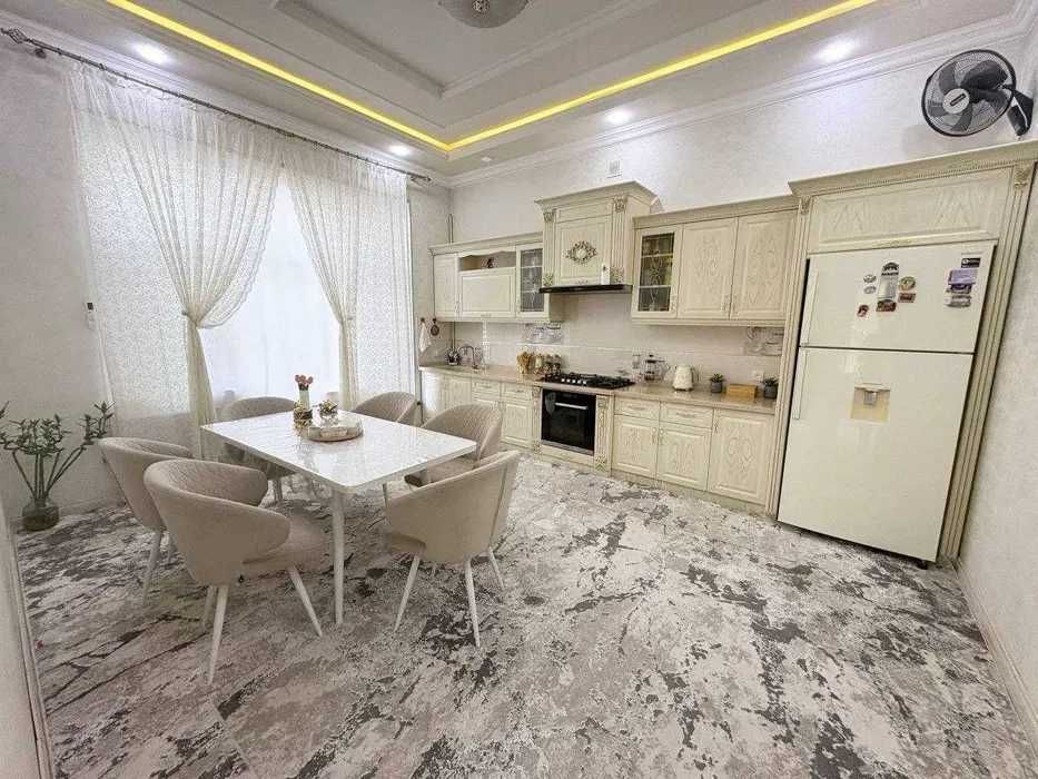 Военный Госпиталь, Буз Бозор, Светлана, БИЙ Максим Горкий. 3.5 сот Дом