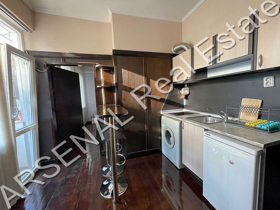 Двустаен апартамент под наем, Център