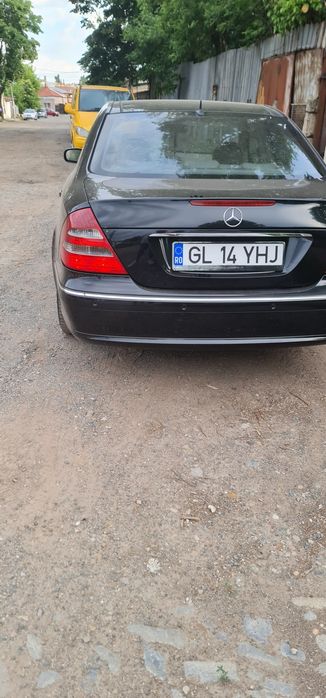 MERCEDES-BENZ E-Class 2005 — imagine 5