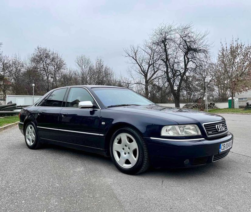 Audi A8 D2 4.2 310 к.с. 2001 г. (фейслифт)