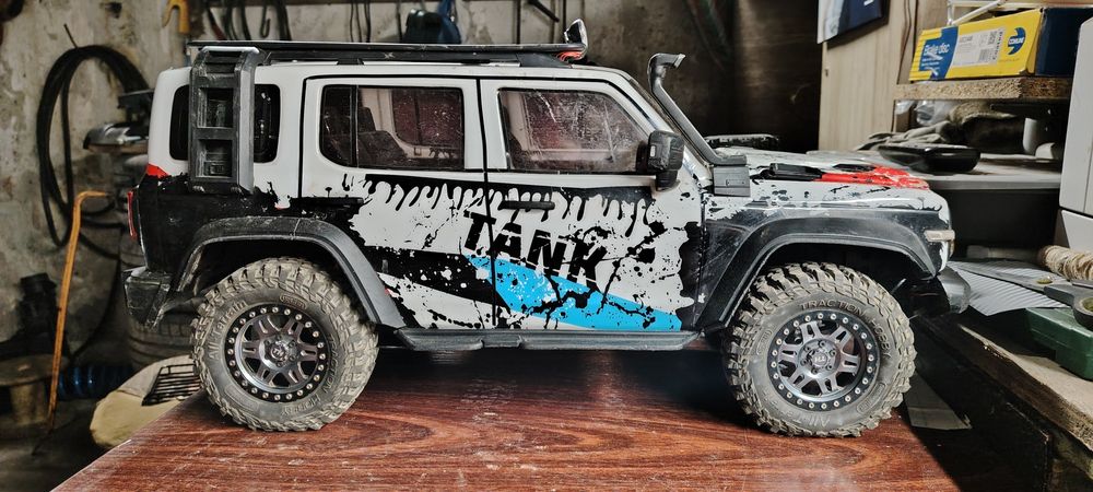 Rc crawler Tank 300