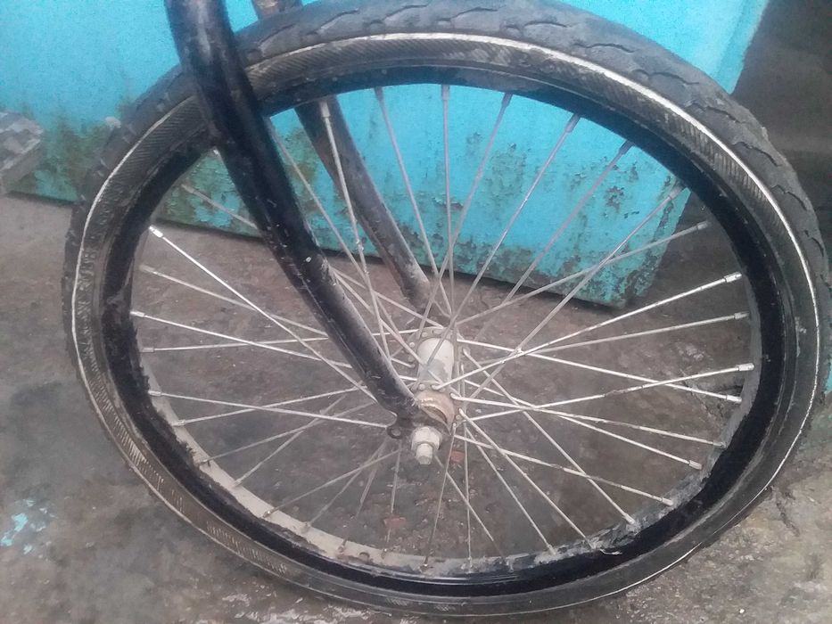 Velosiped srochno sotiladi