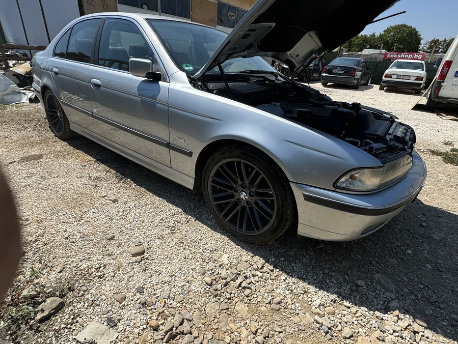 Бмв е39 323 (2.5) на части