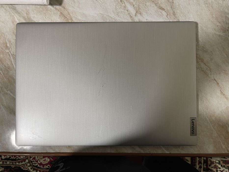 Lenovo intel 800gb sotiladi