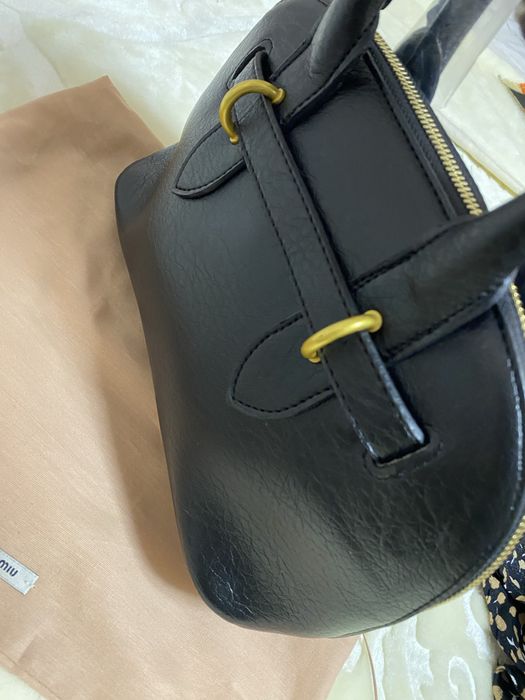 Geanta superba , Miu Miu