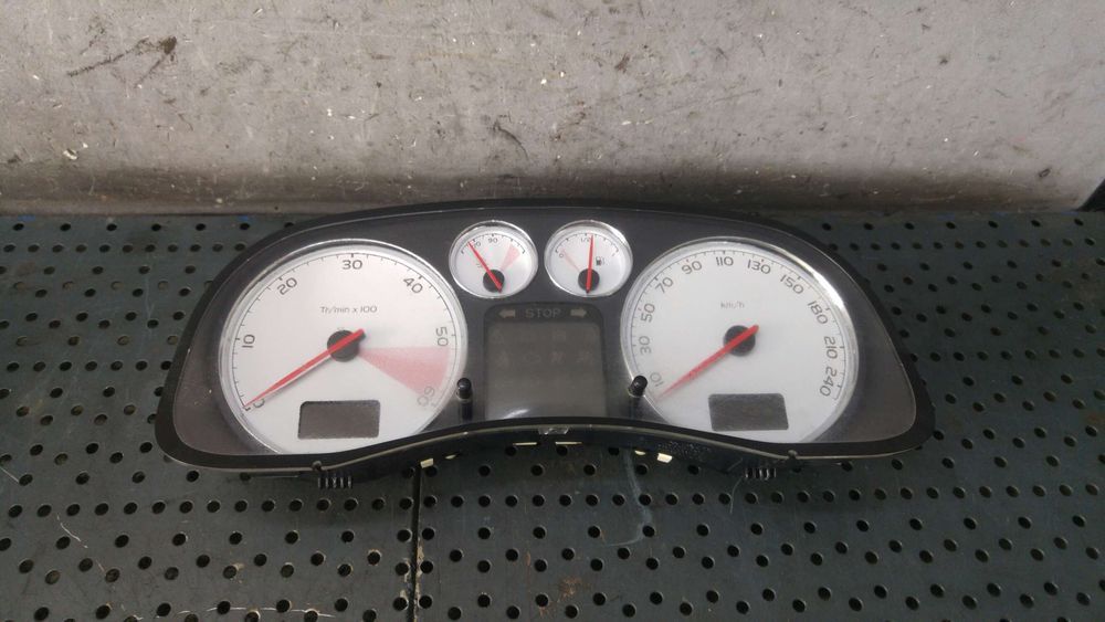 Ceasuri bord diesel peugeot 307 281174477 p9661323180e01 9661323180