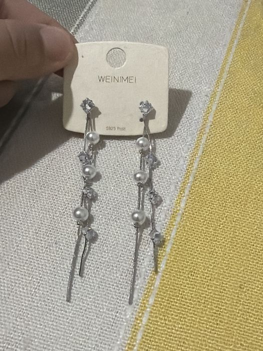 Нежные и стильные серьги