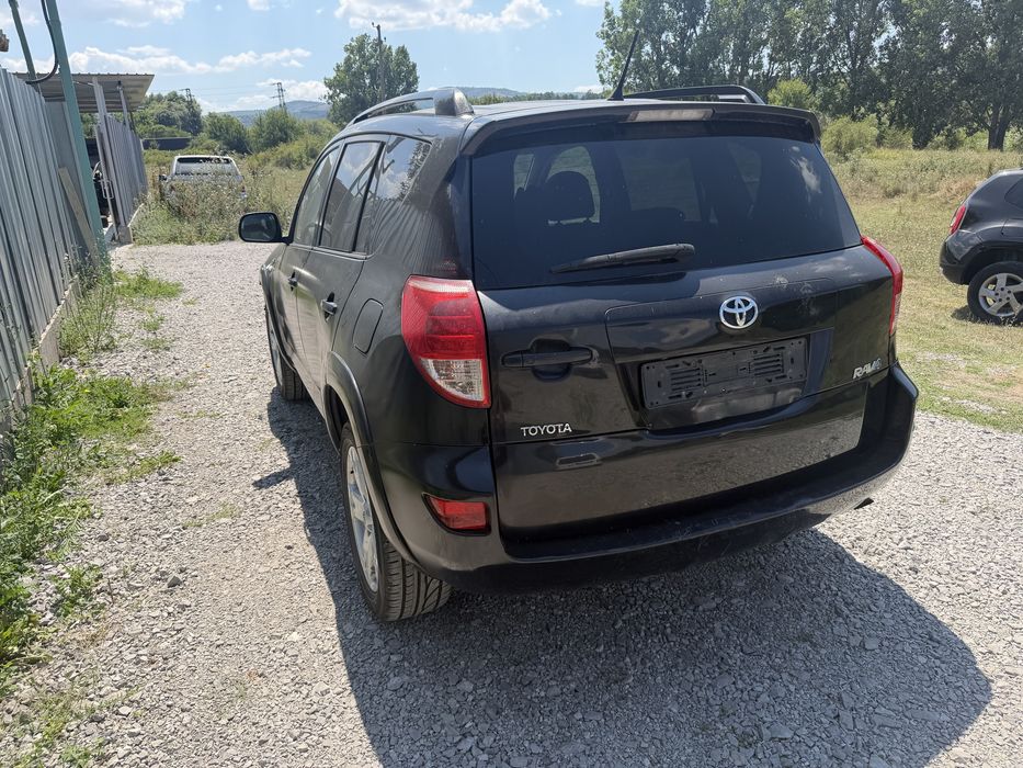 Toyota Rav 4 DCAT на ЧАСТИ