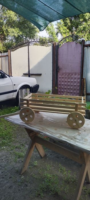 Декоративная телега
