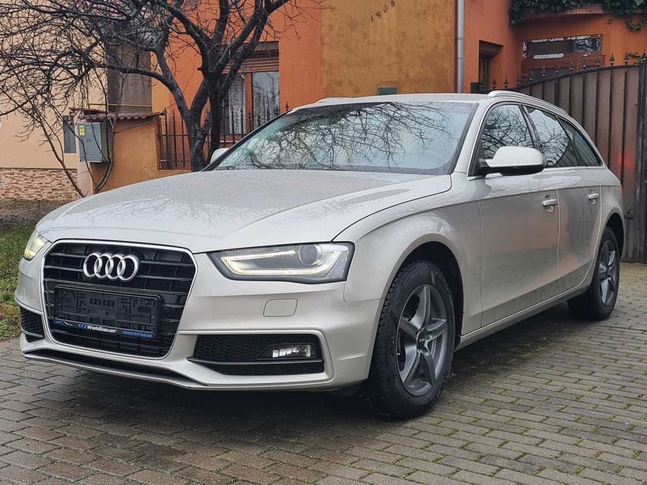 Audi A4 Facelift- 2.0 TDI / Navi / Pilot / Senzori / Carlig