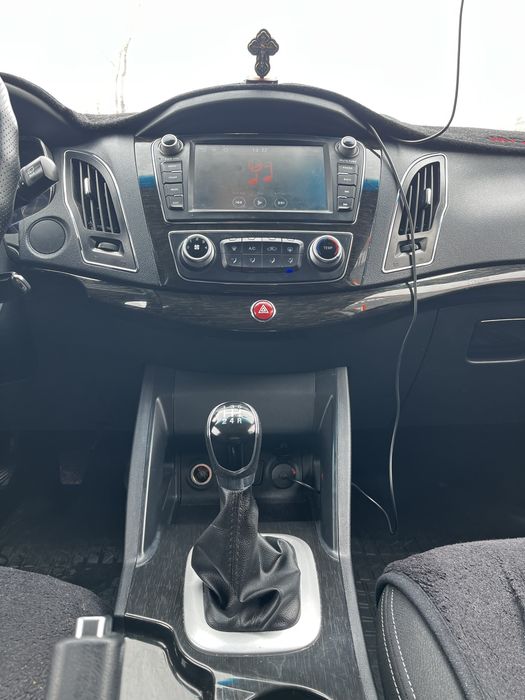 Продам машину Jac s5