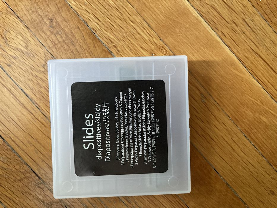 Детски микроскоп