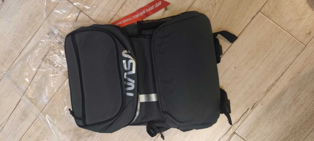 Чисто нова Хладилна раница NASA