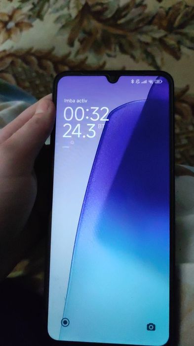 Продам телефон б/у