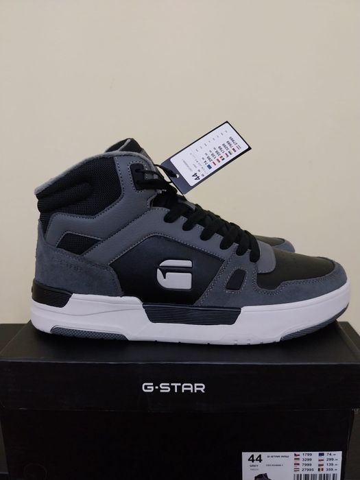 Мъжки обувки ,чисто нови