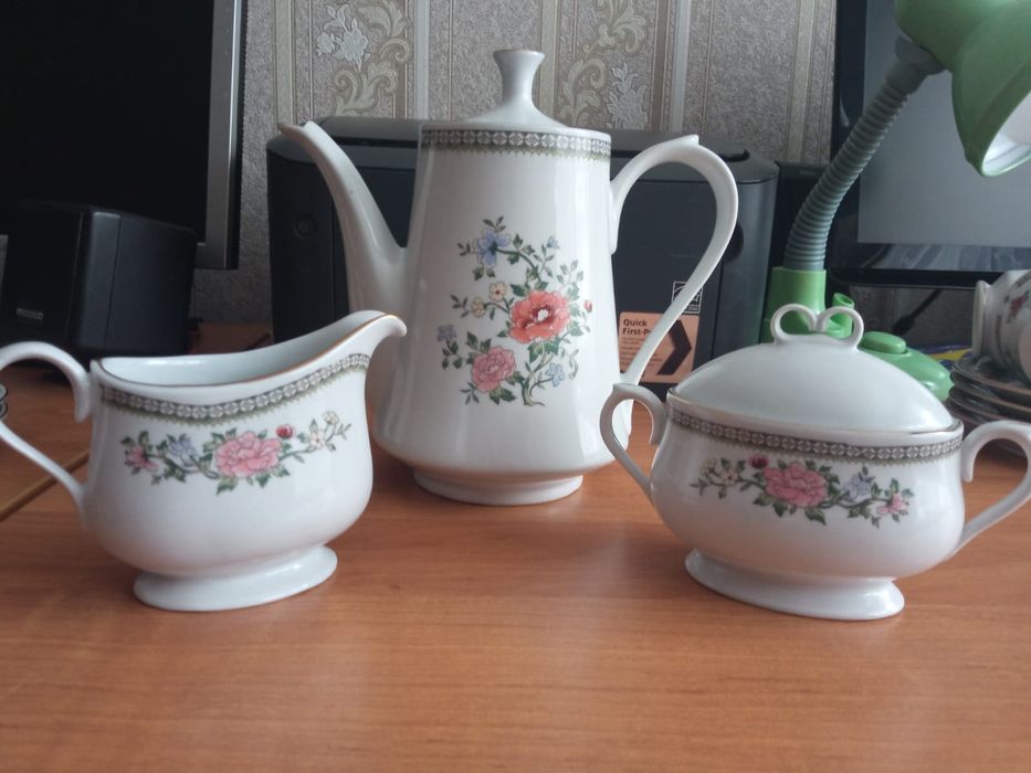 Чайный сервиз на 6 персон