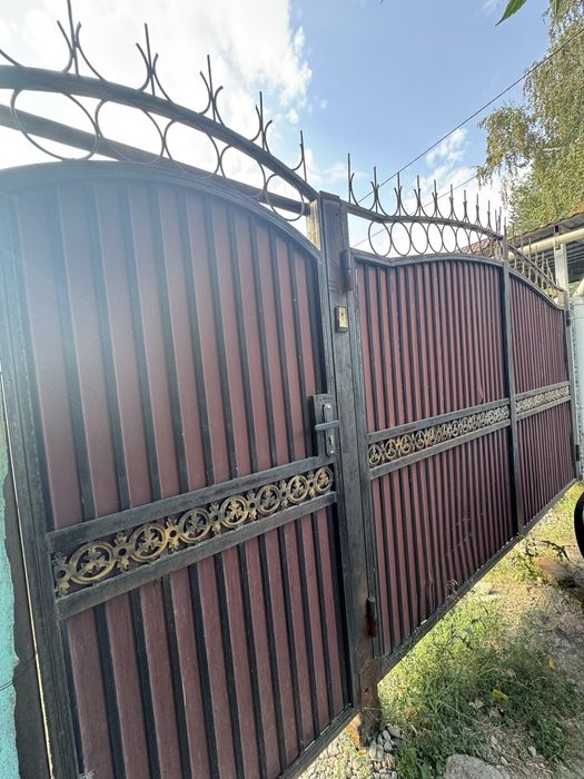 Продам варота с калиткой срочно