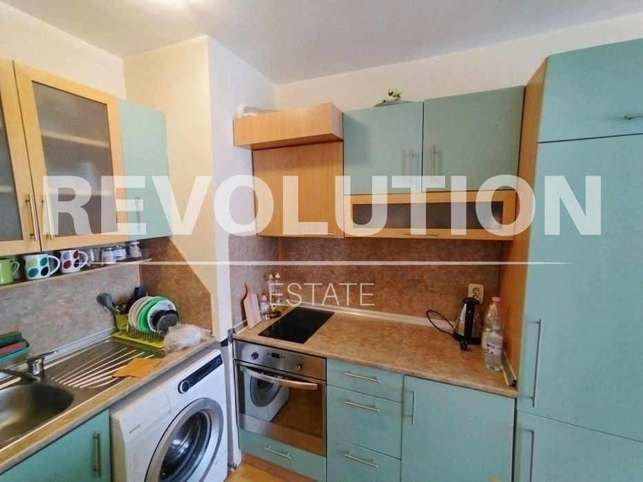 Дава се под наем Двустаен апартамент в Варна, ХЕИ - 50 кв.м за 375 € - Снимка #1