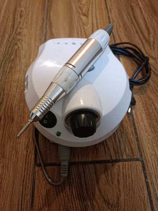 Машинка для ногтей маникюр, педикюр