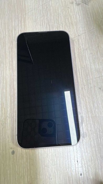 Apple iPhone 13;  (Алматы)  963749