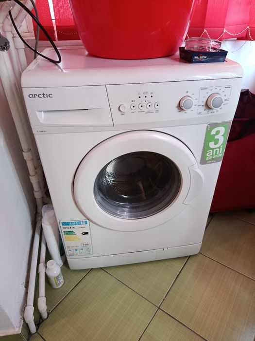 Vând mobila de apartament