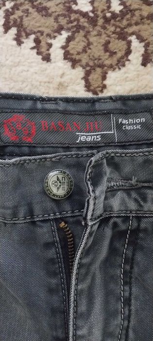 Продам Джинсы Мужские