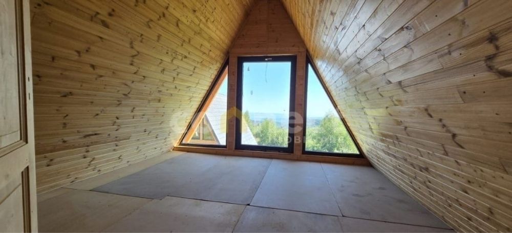 Cabana  tip A frame munte cu CF  si utilitati zona Plopi