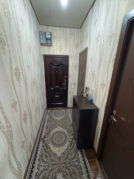 Срочно Продается 2-х комн. 2/4/4. (Чиланзар-12квартал)