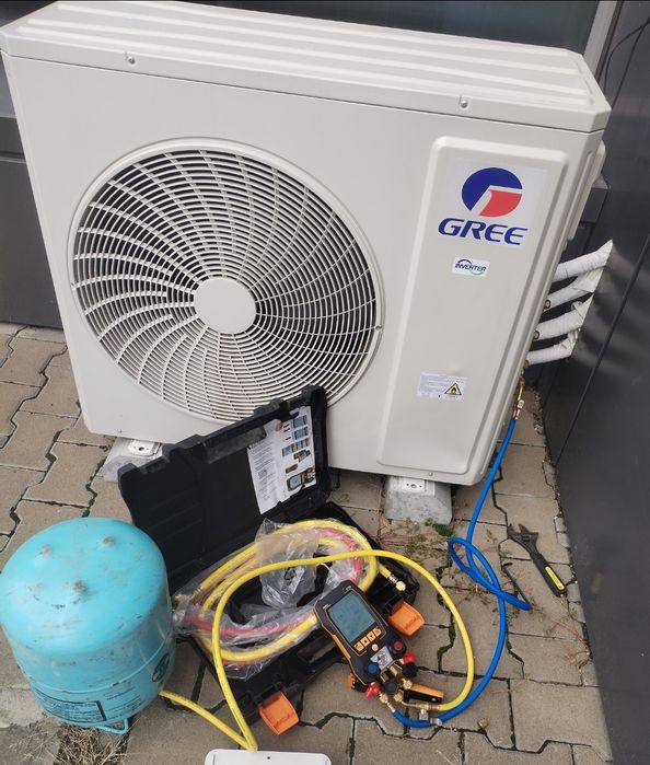 Servicii profesionale montaj aer condiționat
