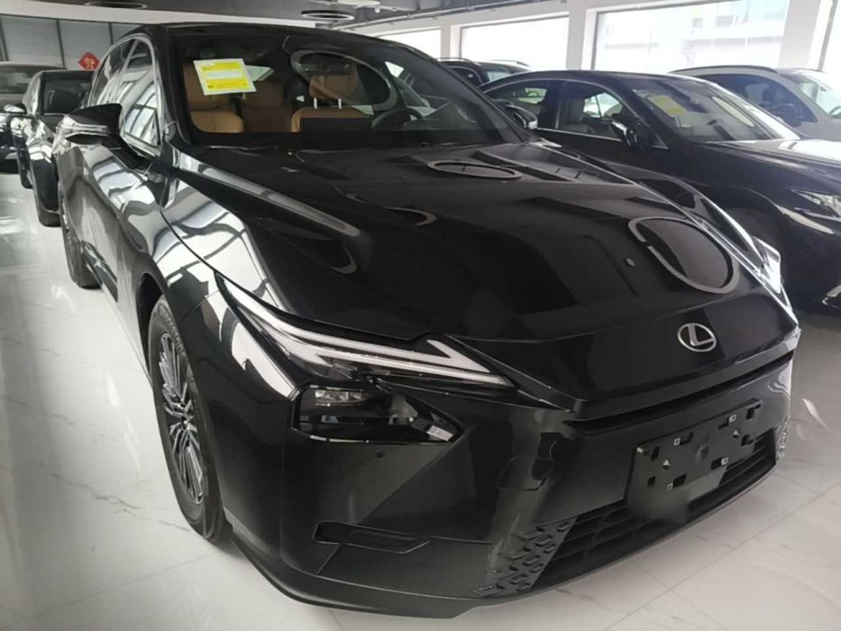 Lexus ES 300h Base Version
