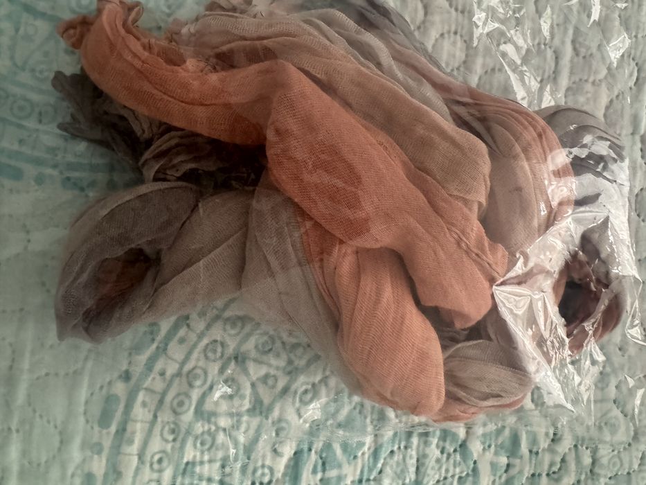 Дамски елегантни Шалове