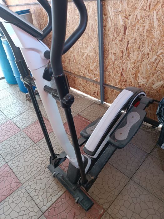 Продам тренер эллипс