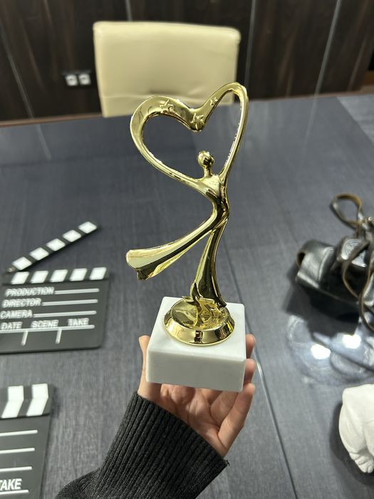 Декор / реквизиты / статуи