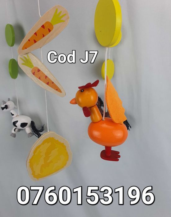 Carusel mobil din lemn cu ferma animalelor Pt patut la bebelusi - J7