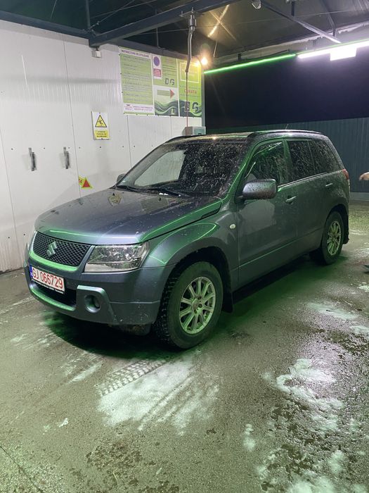 Suzuki Grand Vitara 2.0i automata, 4x4, blocant central, greu usor!!