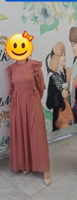 Продам платья нарядные