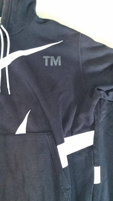 Hanorac Nike TM.